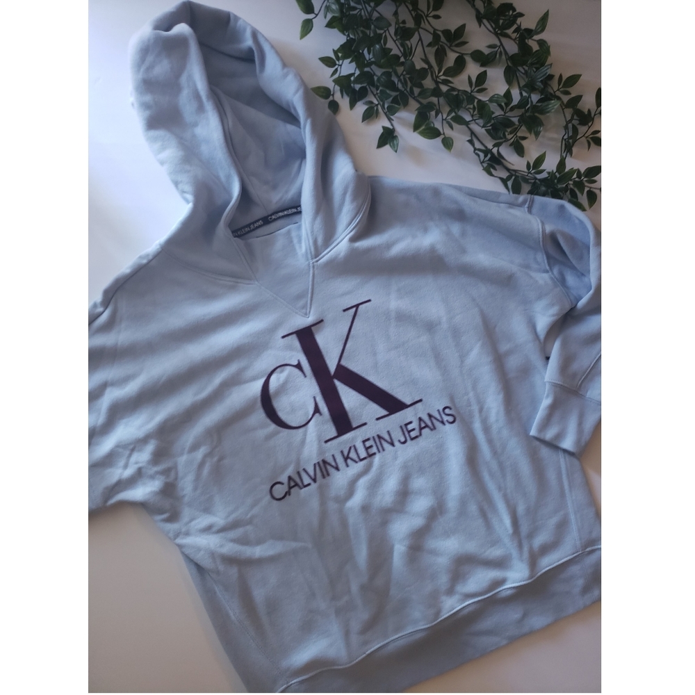 NWT💜 CK HOODIE